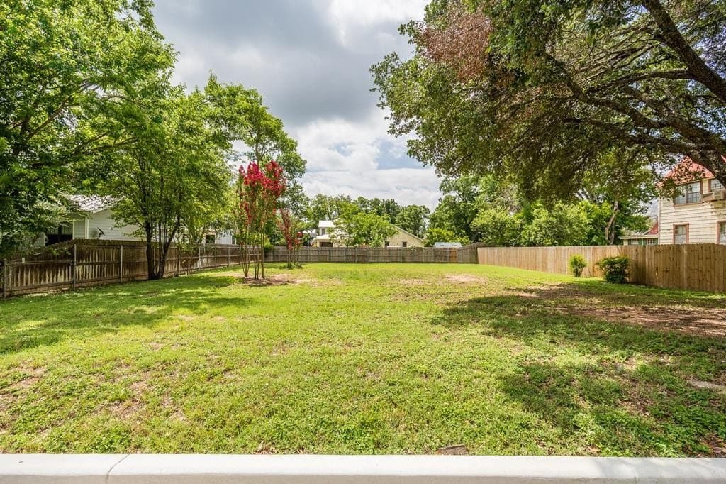 0.17 acres in Gillespie County