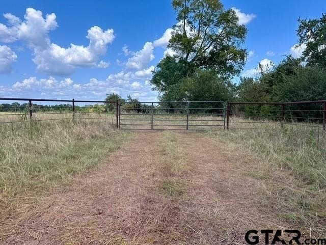 28.5 acres in Anderson County