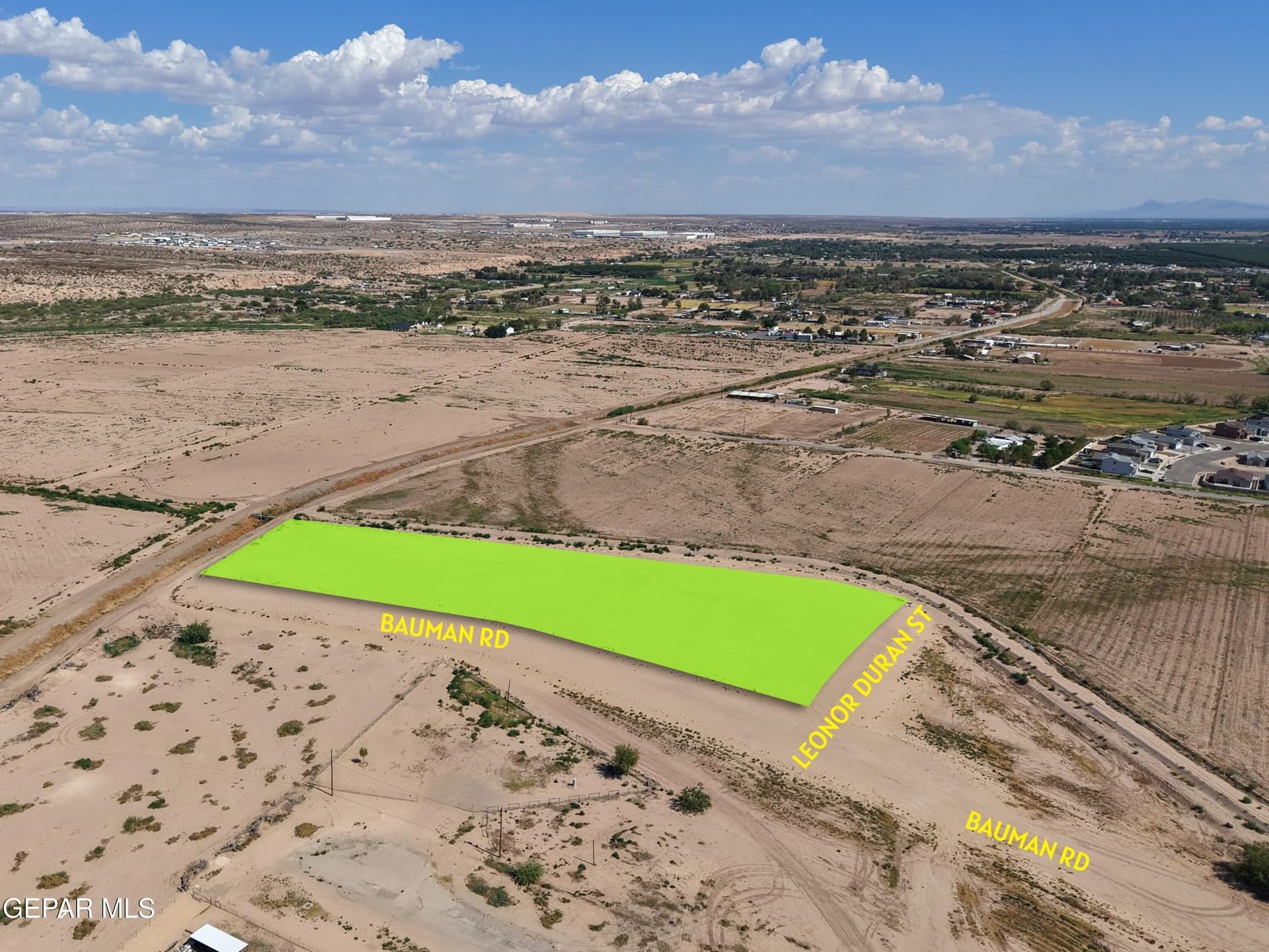 1.9 acres in El Paso County