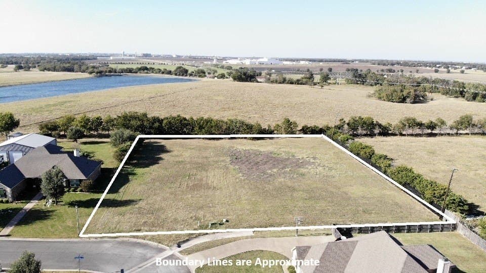 1.24 acres in McLennan County