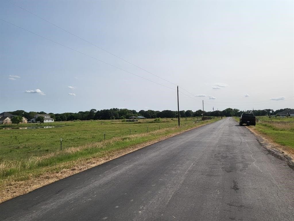 4.05 acres in Navarro County