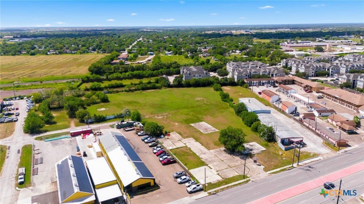 4.57 acres in Victoria County