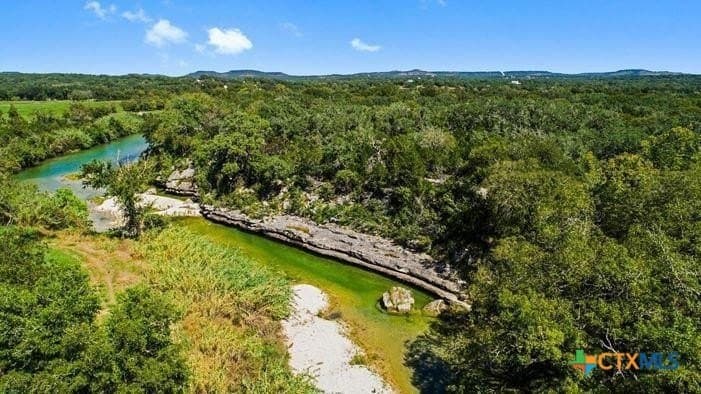 20.5 acres in Blanco County