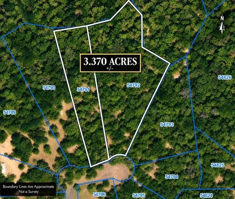 3.37 acres in Navarro County