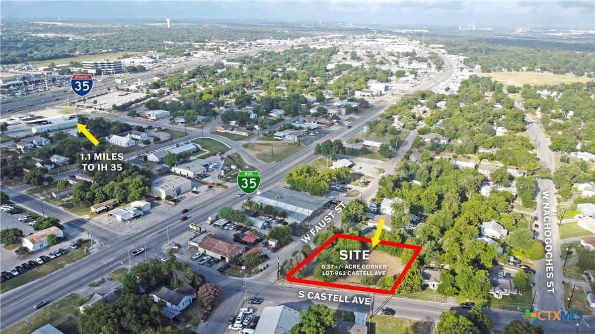 0.38 acres in Comal County