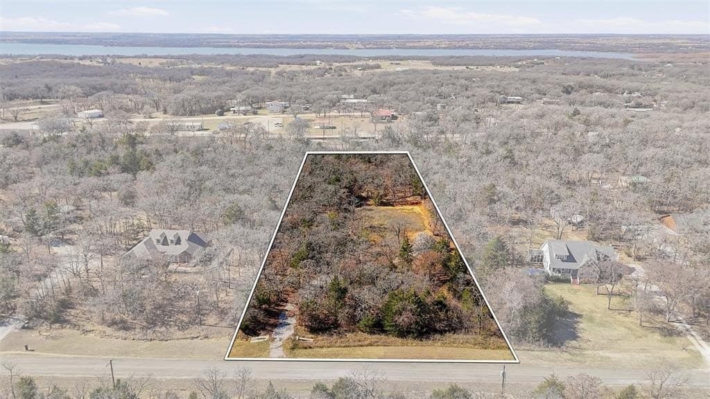 2.01 acres in Cooke County