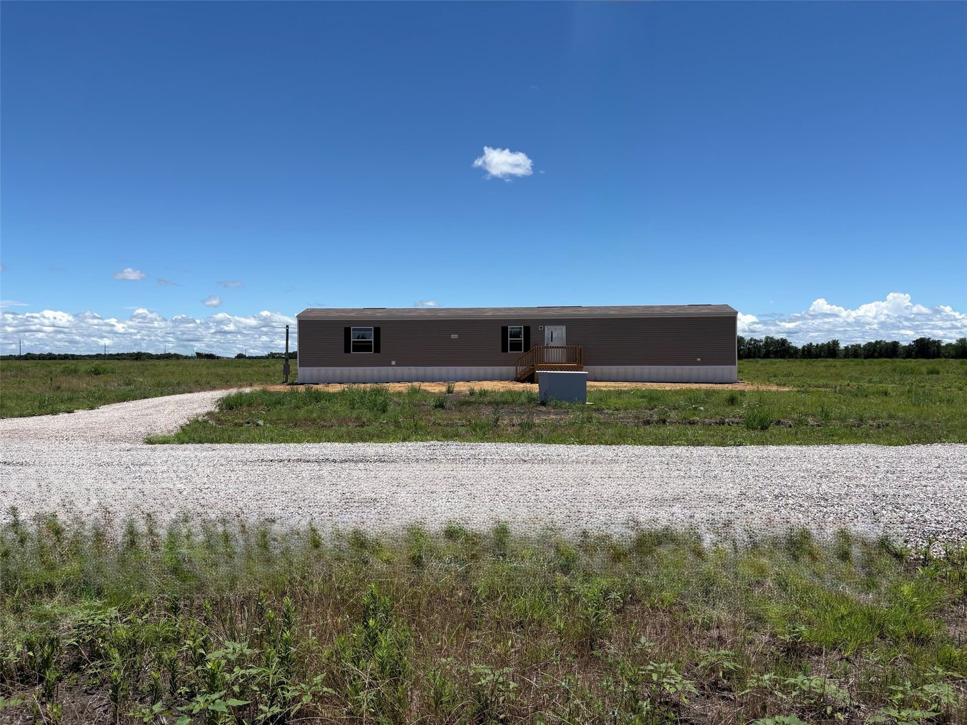 2 acres in Navarro County