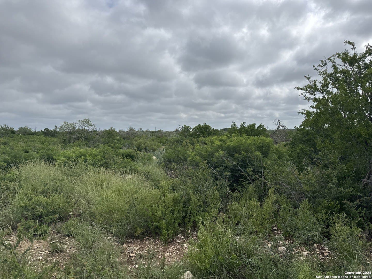 3 acres in Uvalde County