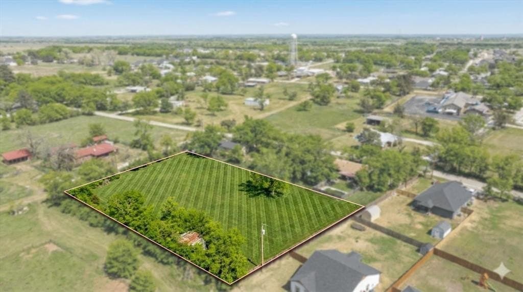 0.63 acres in Hood County