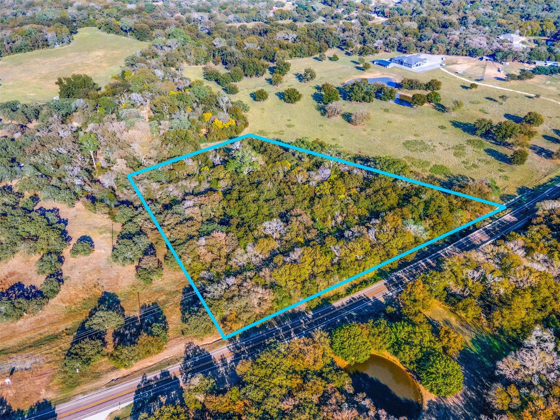 4 acres in Johnson County