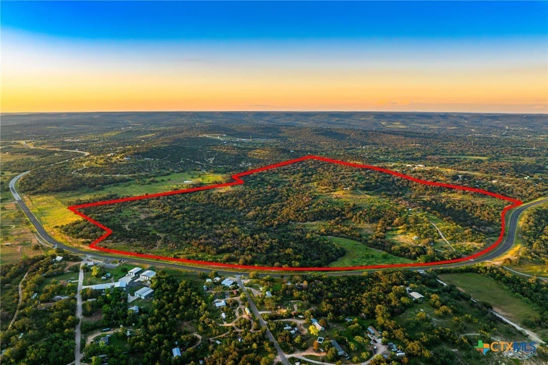 220 acres in Burnet County