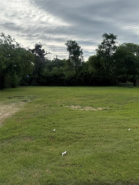 0.3 acres in Dallas County