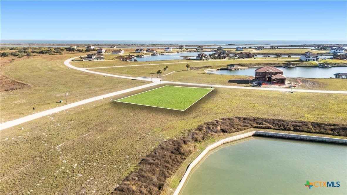 0.35 acres in Calhoun County