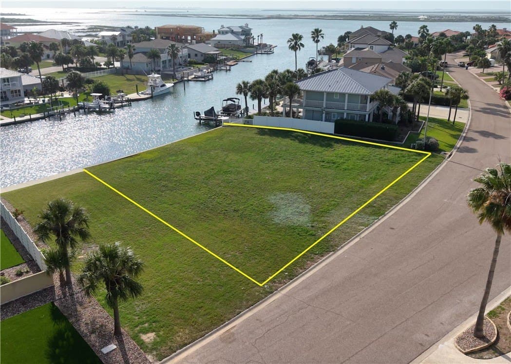 0.3 acres in Nueces County