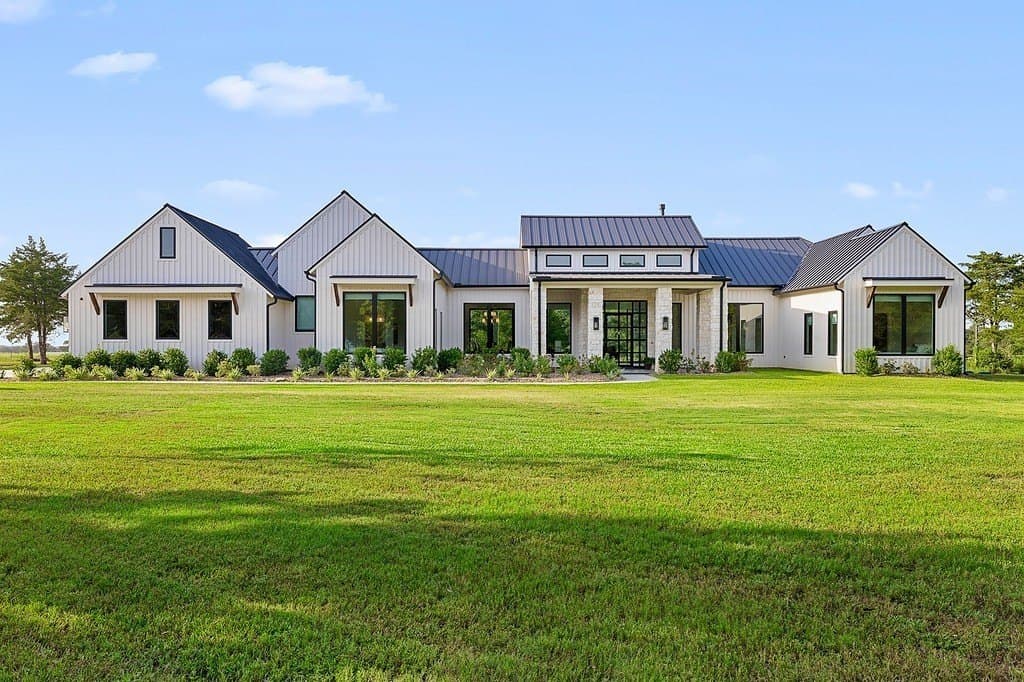 10 acres in Fayette County