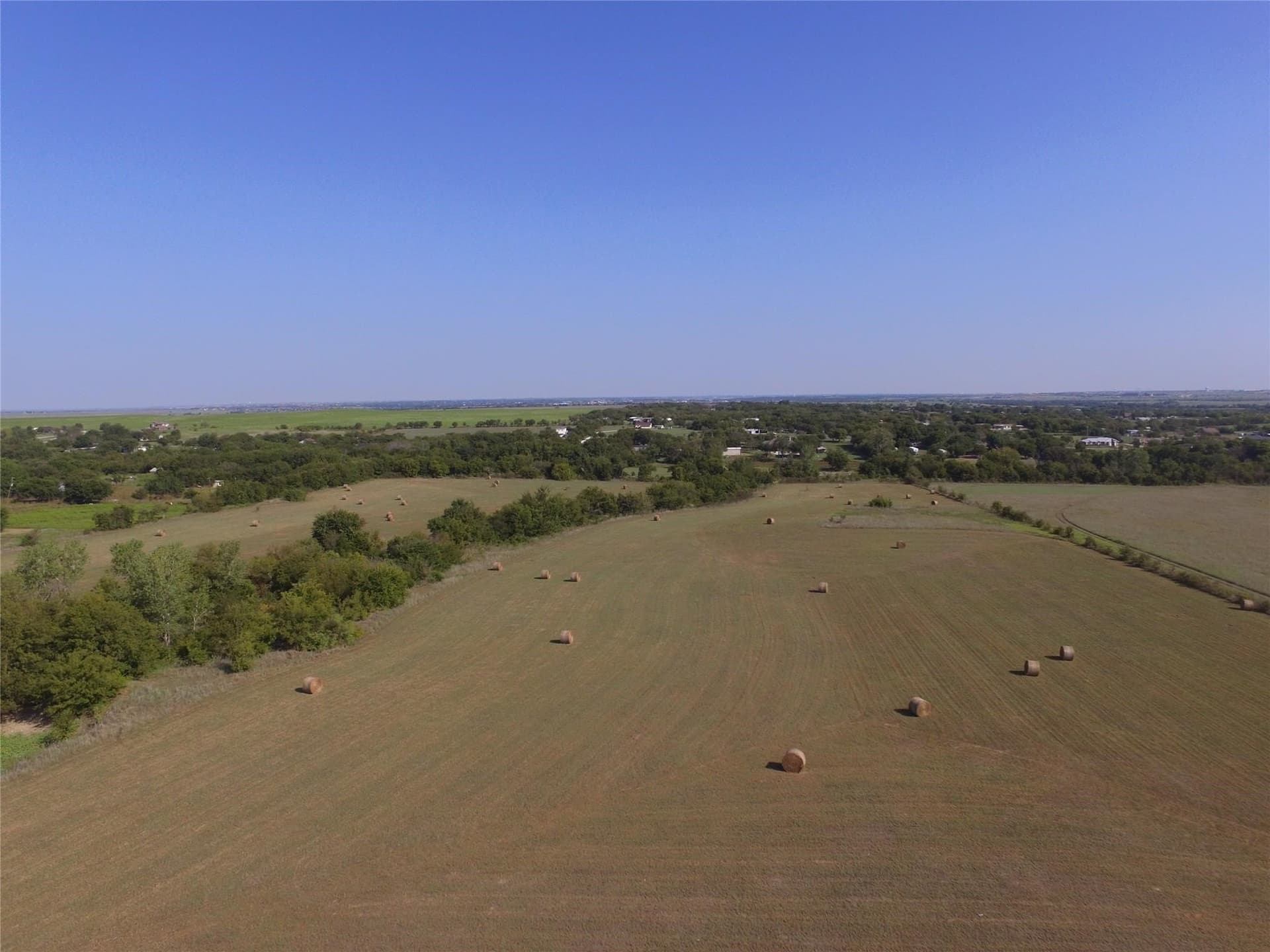 92.93 acres in Johnson County