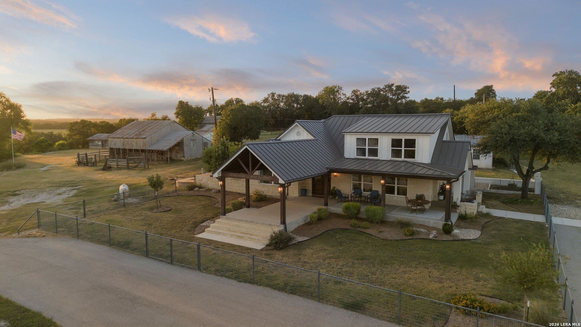 21.53 acres in Comal County