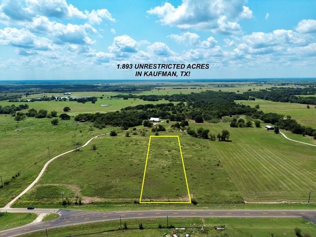1.89 acres in Kaufman County