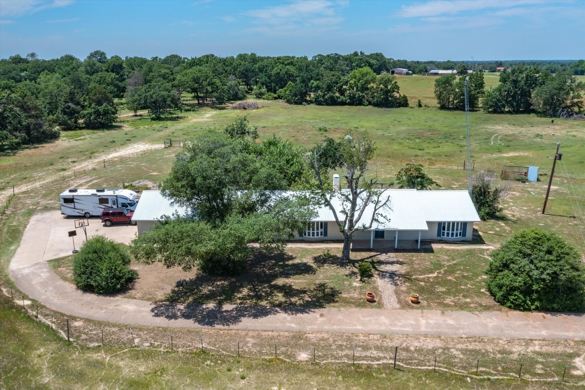 17.69 acres in Van Zandt County