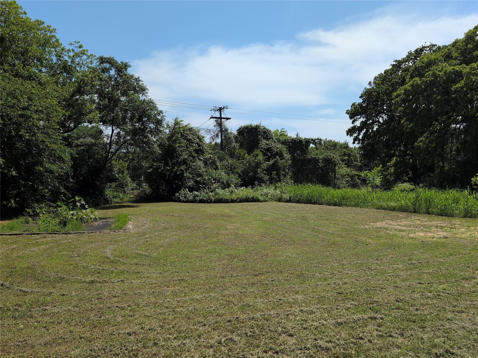 0.31 acres in Tarrant County