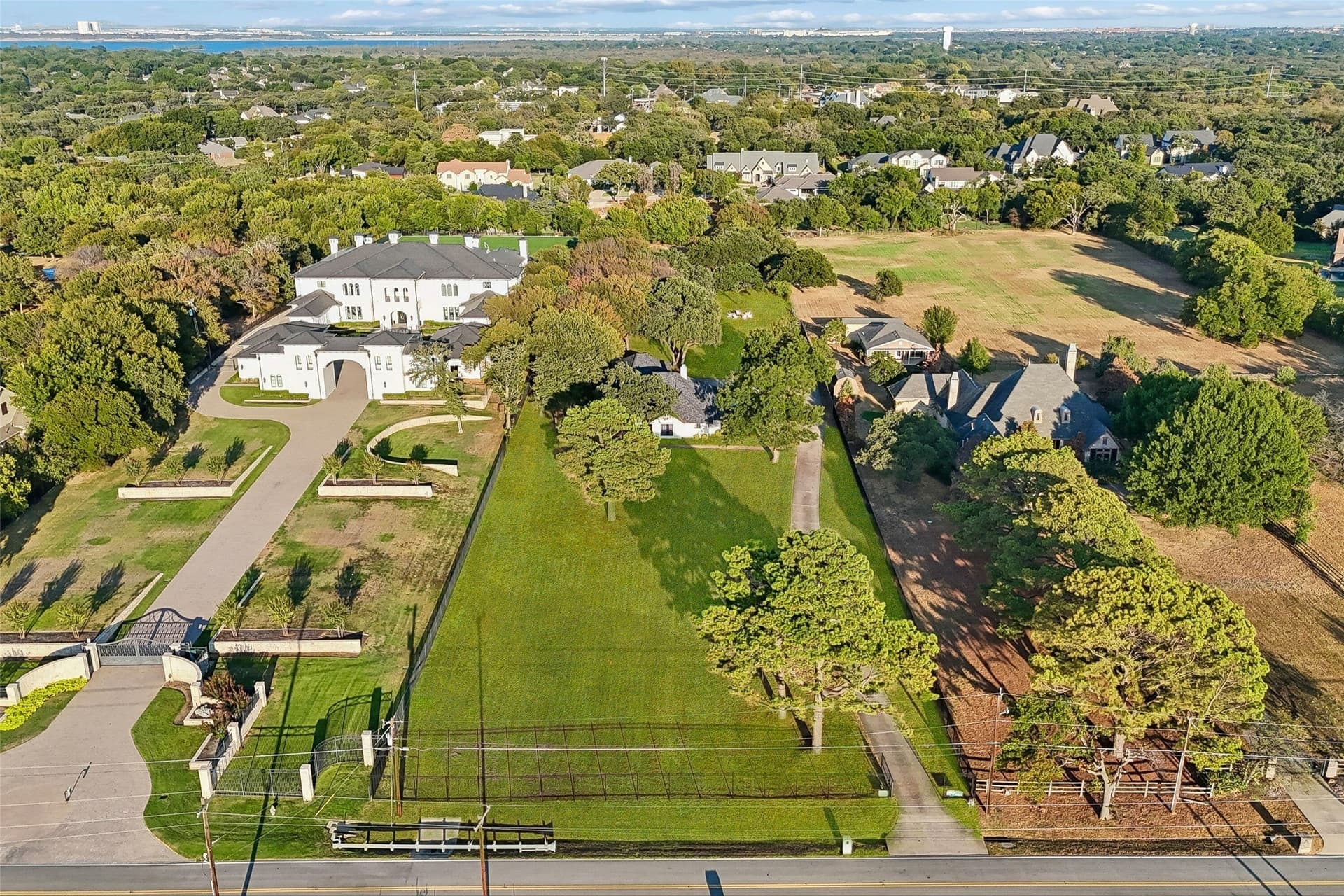 3 acres in Tarrant County