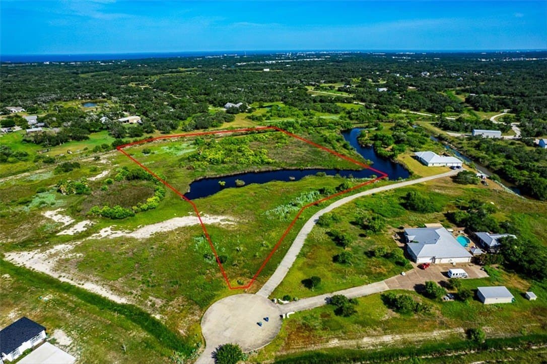 7.71 acres in Aransas County