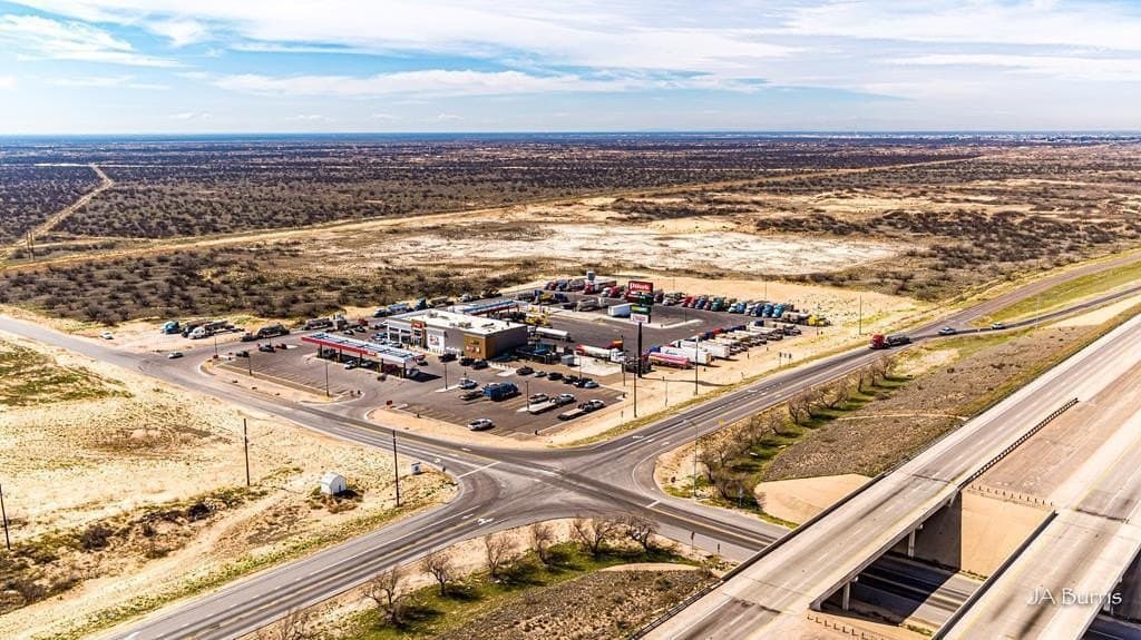 30 acres in Ward County