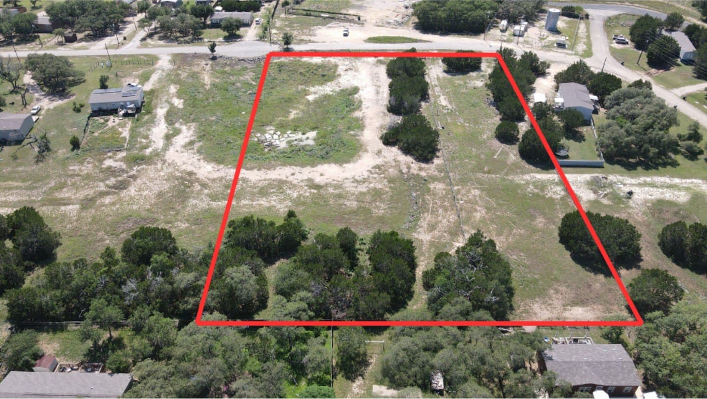 2.86 acres in Medina County