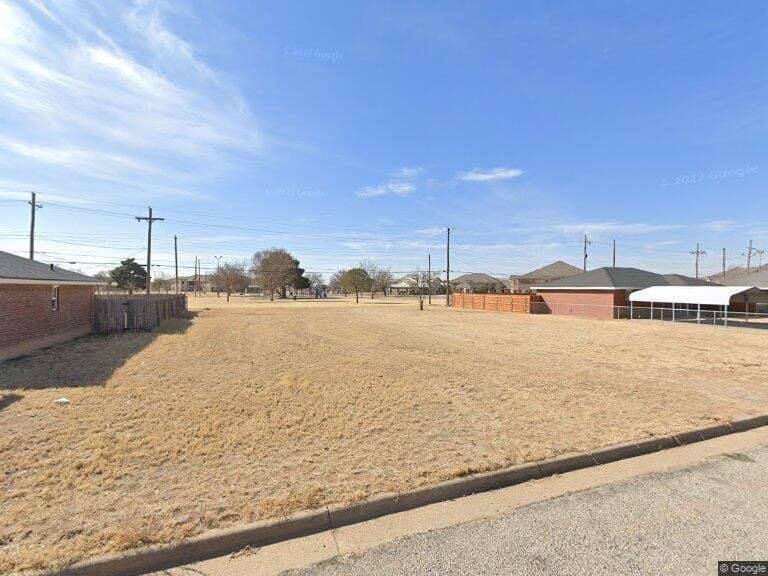 0.14 acres in Lubbock County