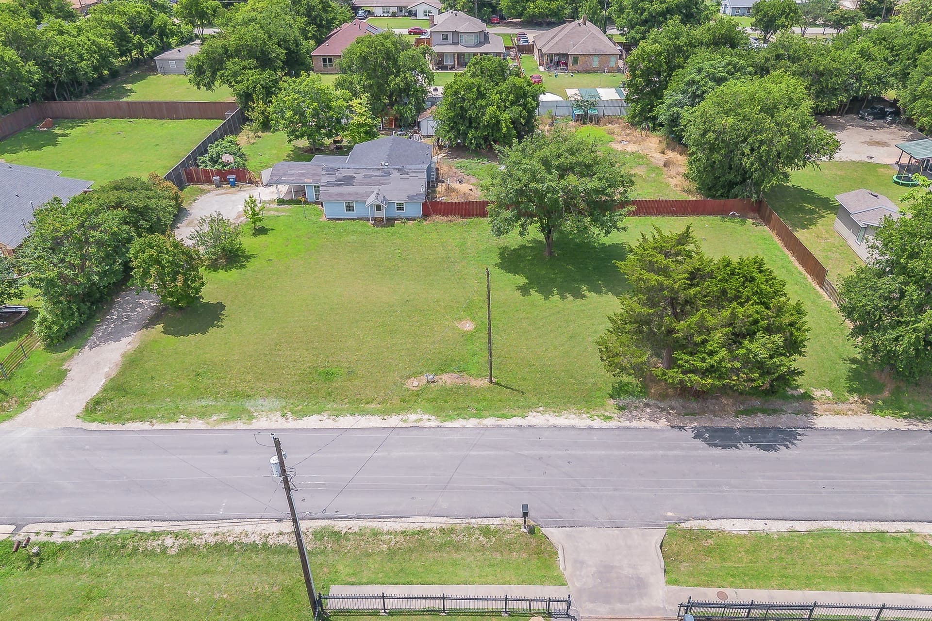 0.91 acres in Dallas County