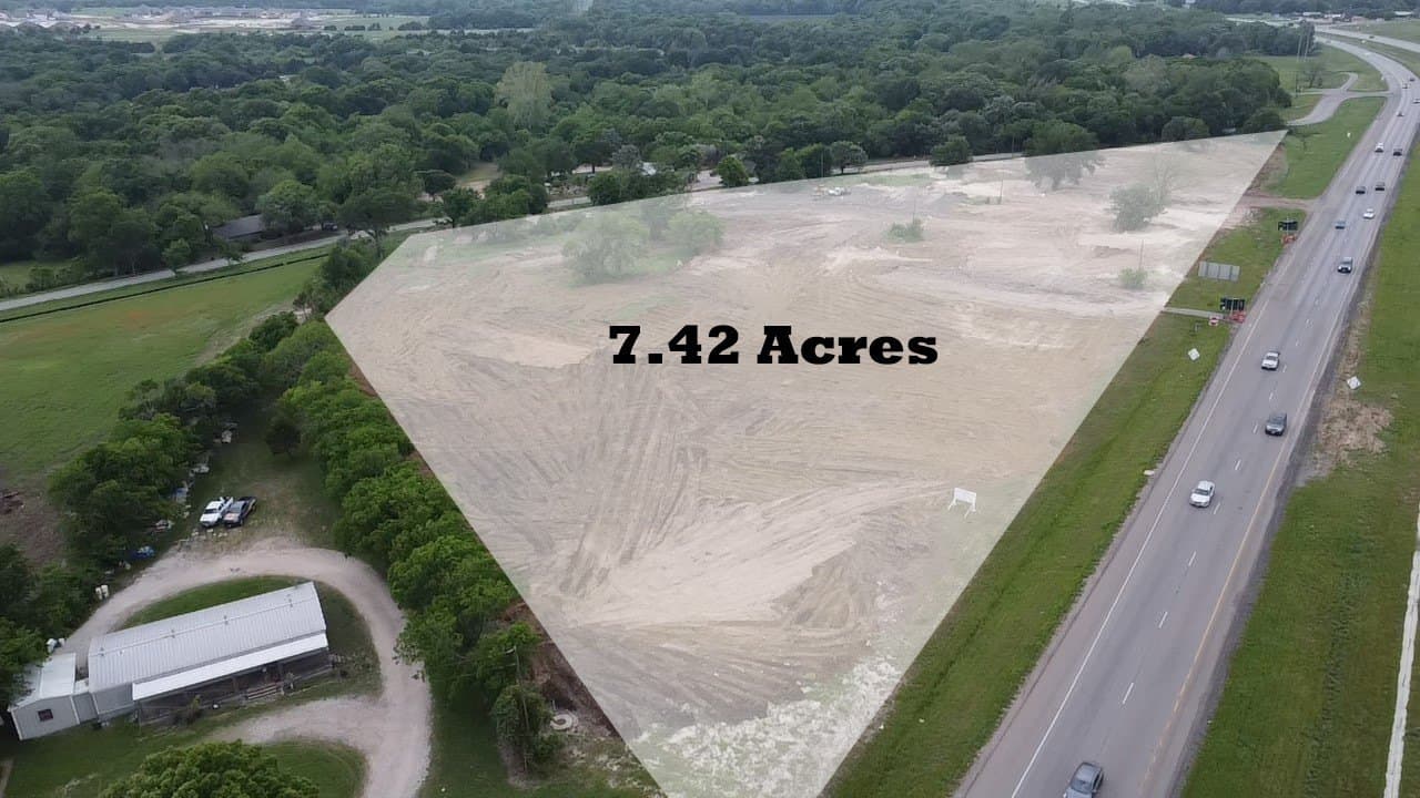 7.42 acres in Ellis County