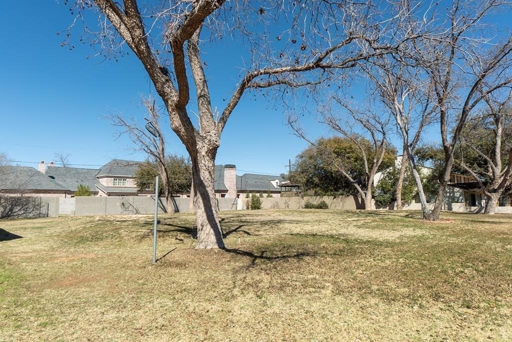 0.35 acres in Midland County