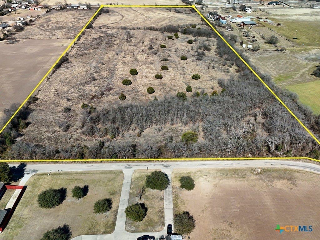 28.4 acres in Bell County
