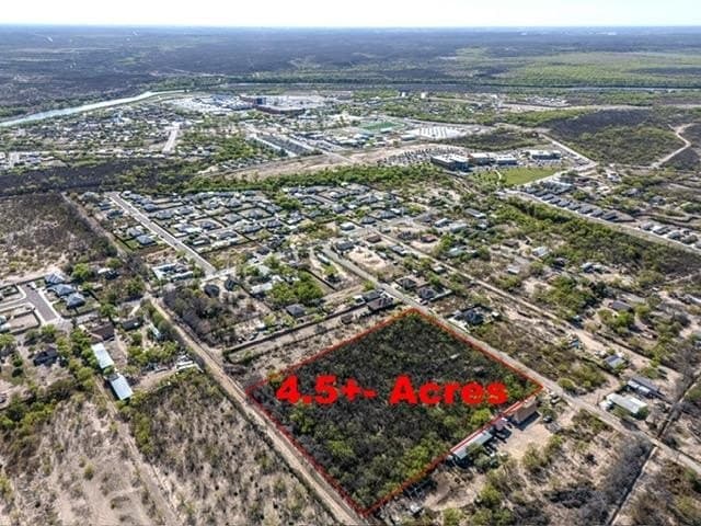 4.52 acres in Maverick County
