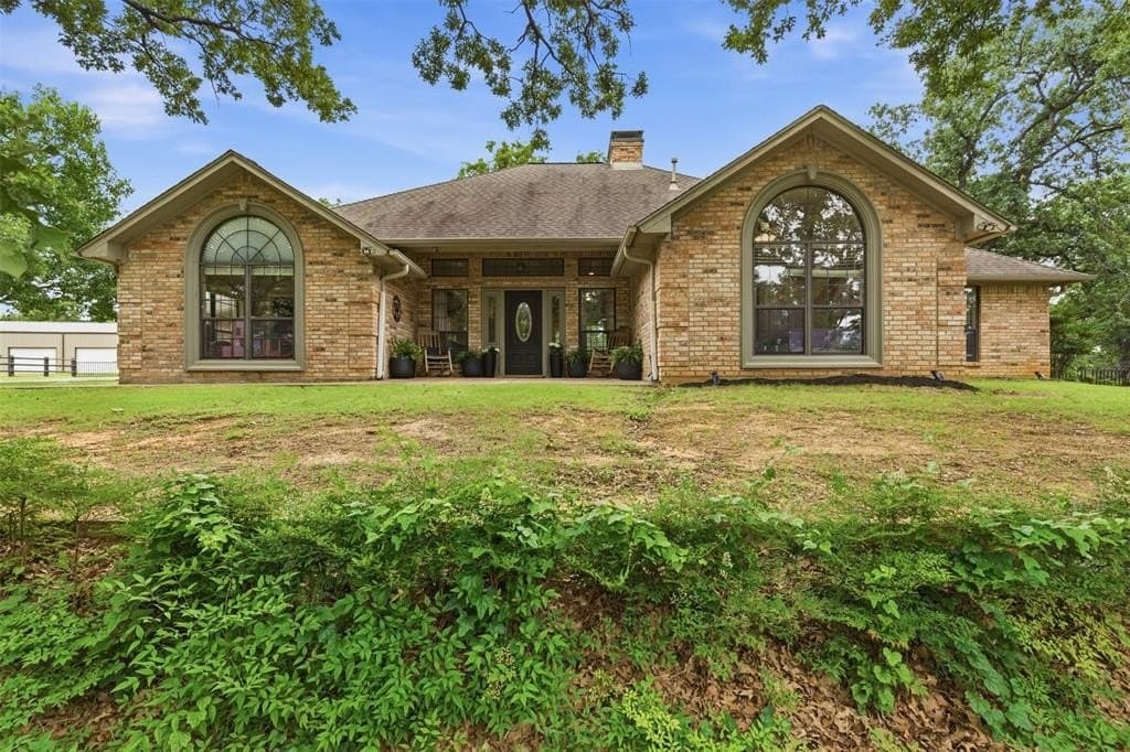 11 acres in Tarrant County