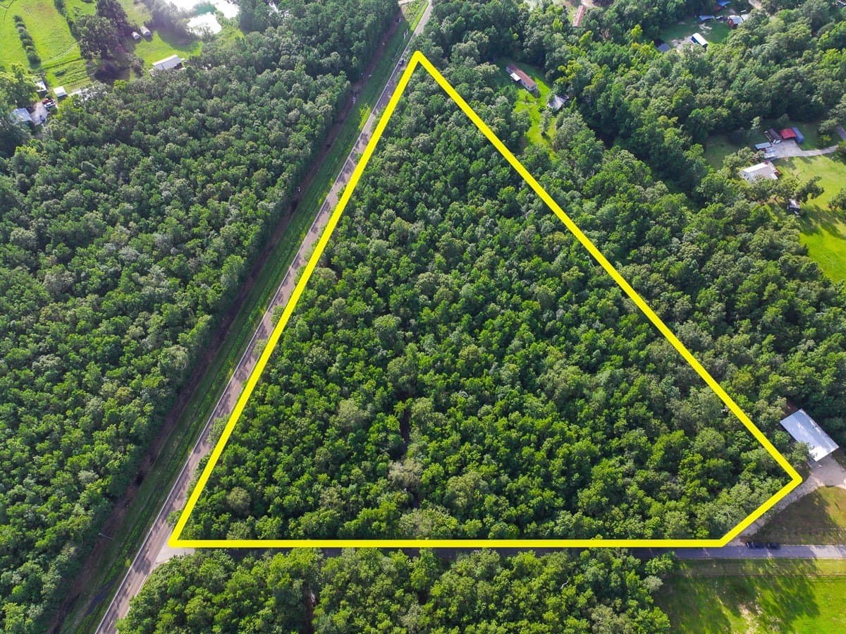 8.35 acres in Hardin County