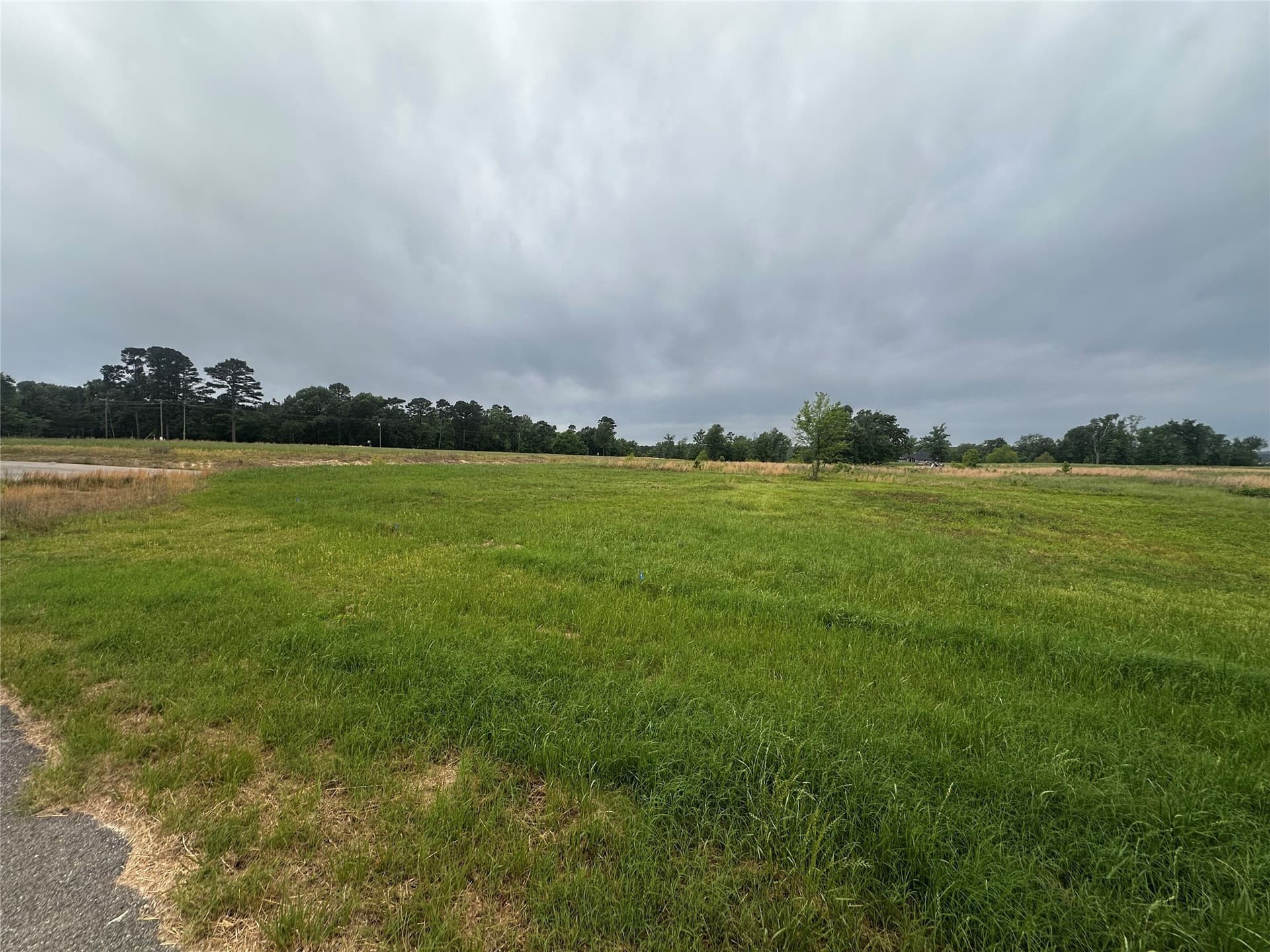 1.18 acres in Camp County