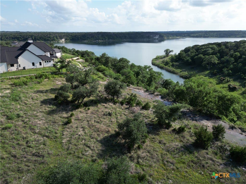 0.74 acres in Bell County
