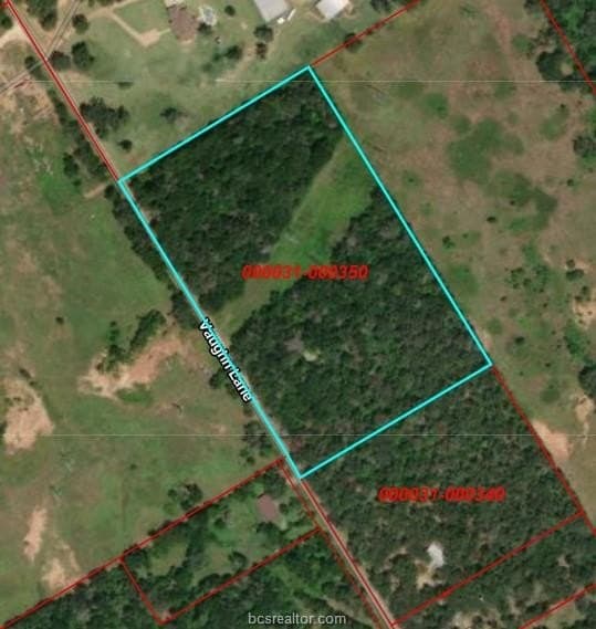 10.38 acres in Robertson County