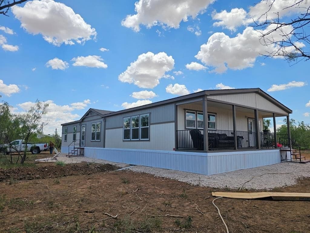 18.34 acres in Midland County