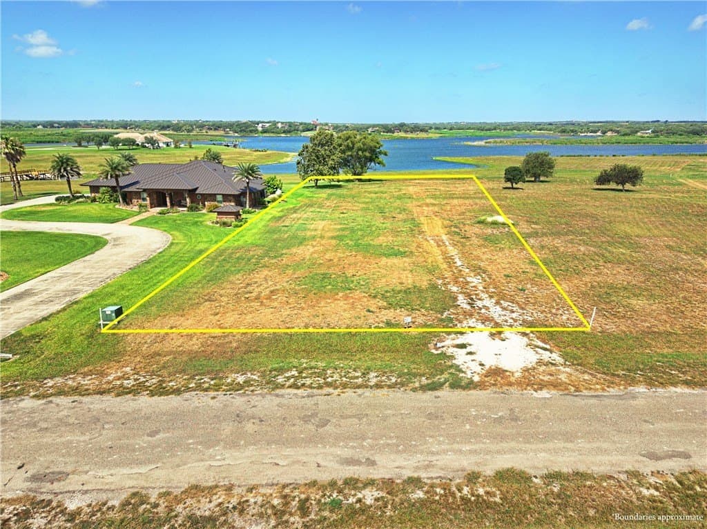 1.01 acres in Jim Wells County