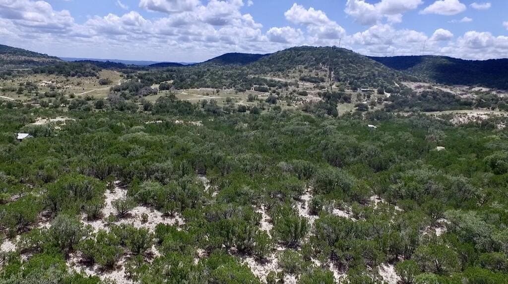 5.06 acres in Bandera County