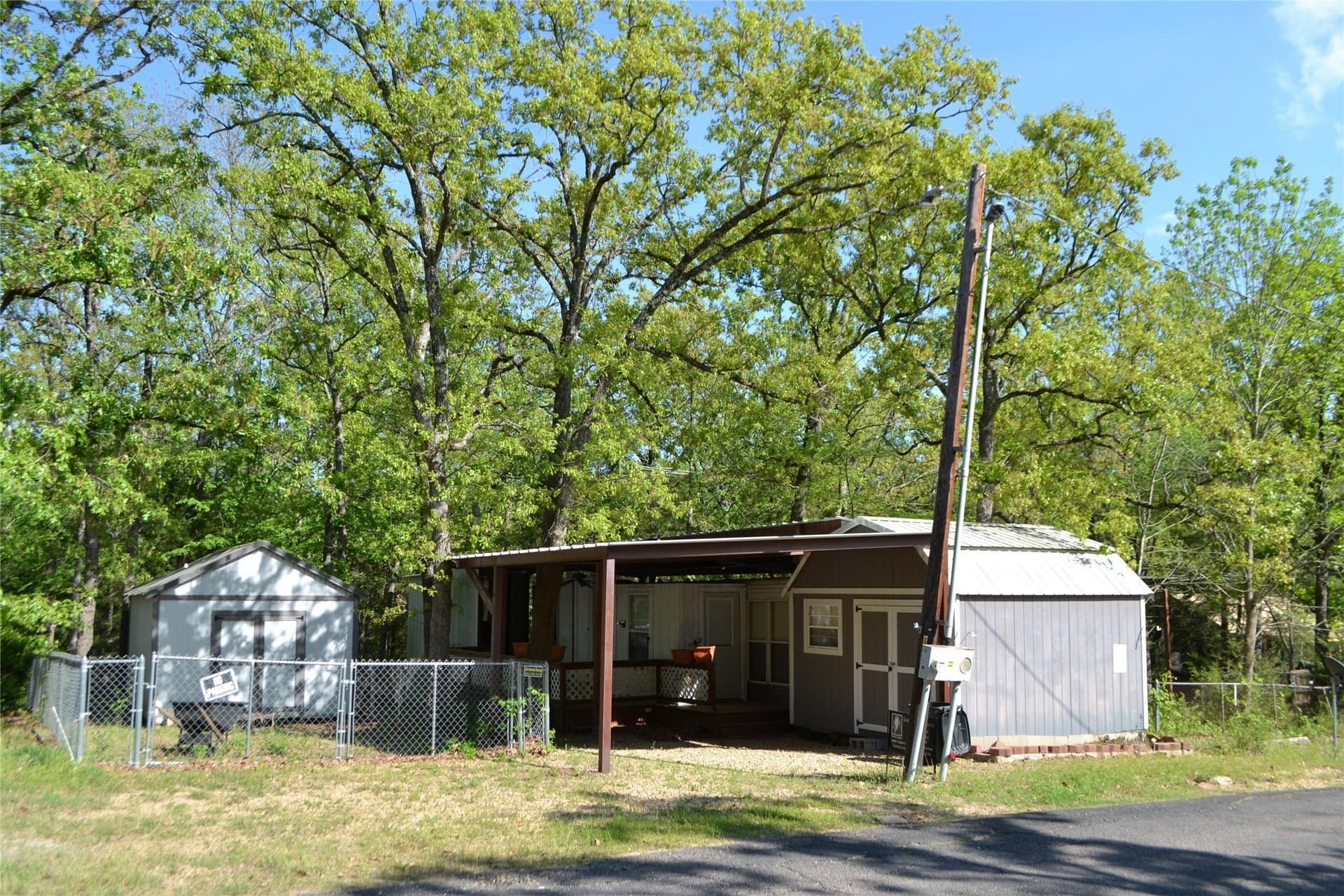 0.08 acres in Wood County