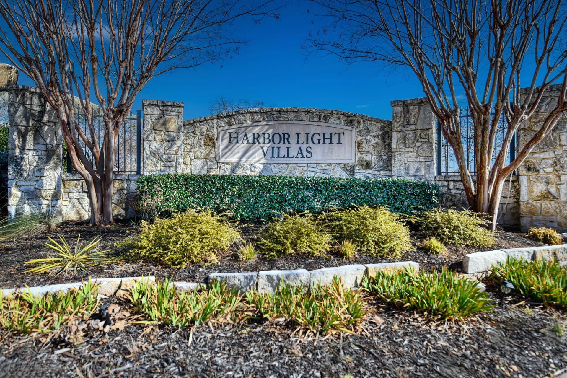 2.3 acres in Henderson County