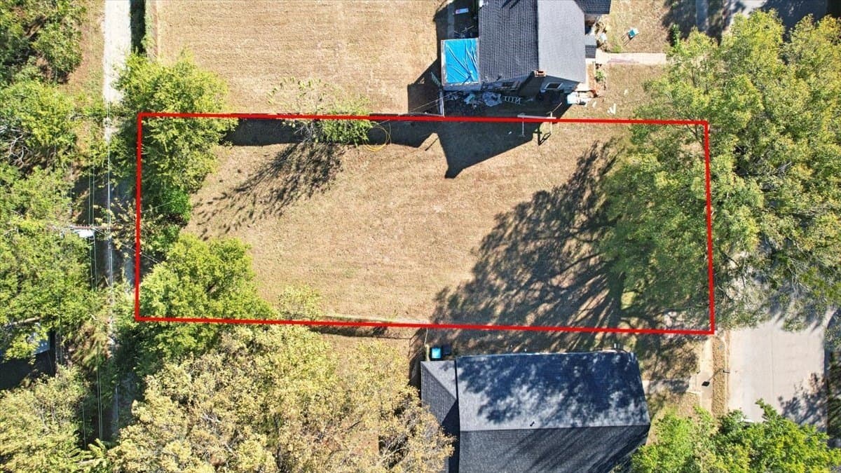 0.17 acres in Grayson County