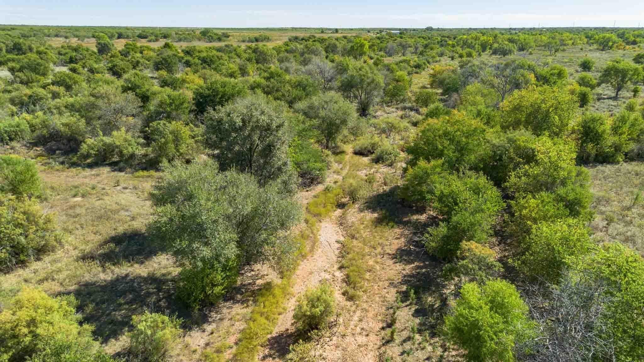 320 acres in Childress County