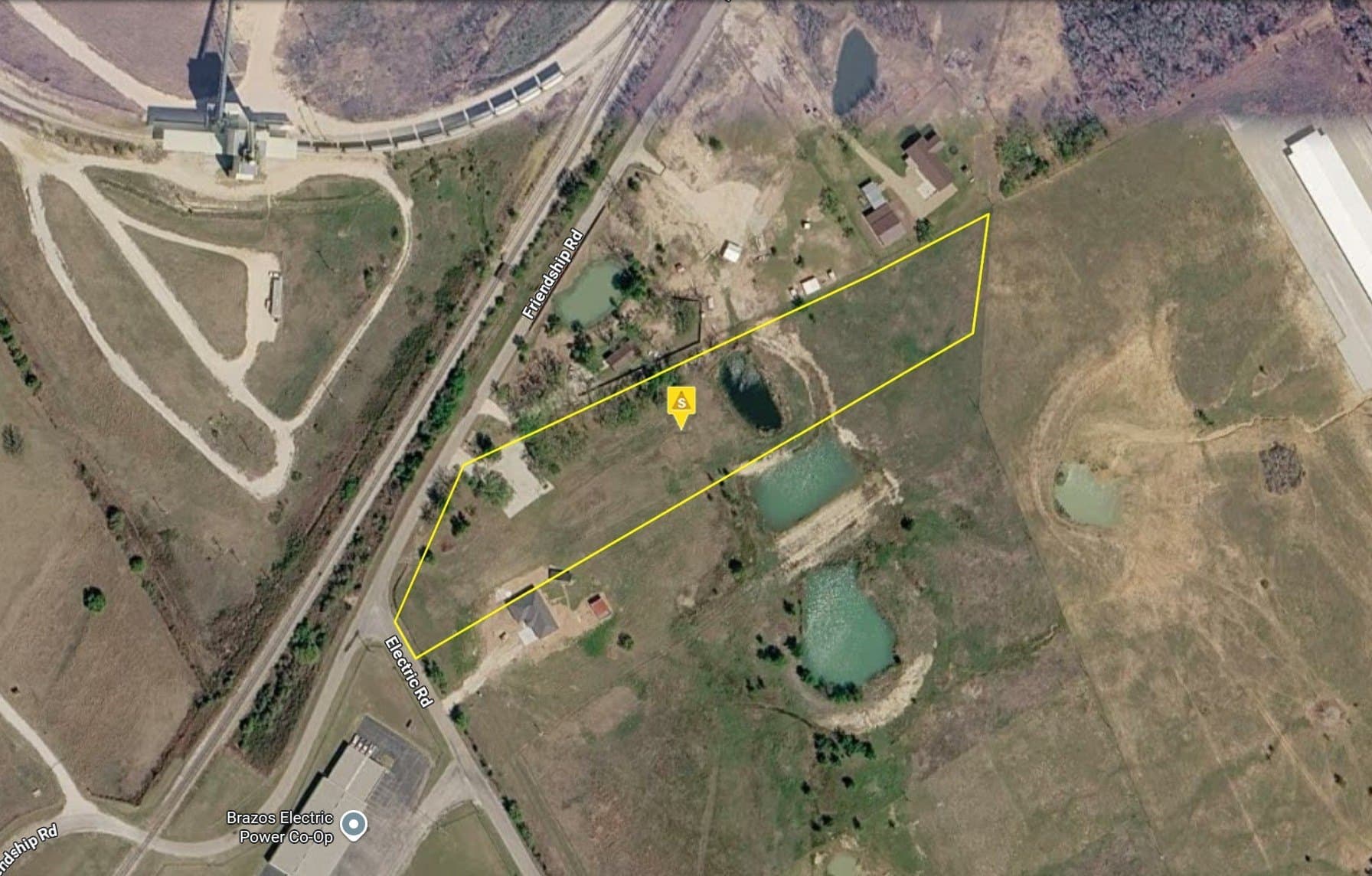 4.38 acres in Hood County