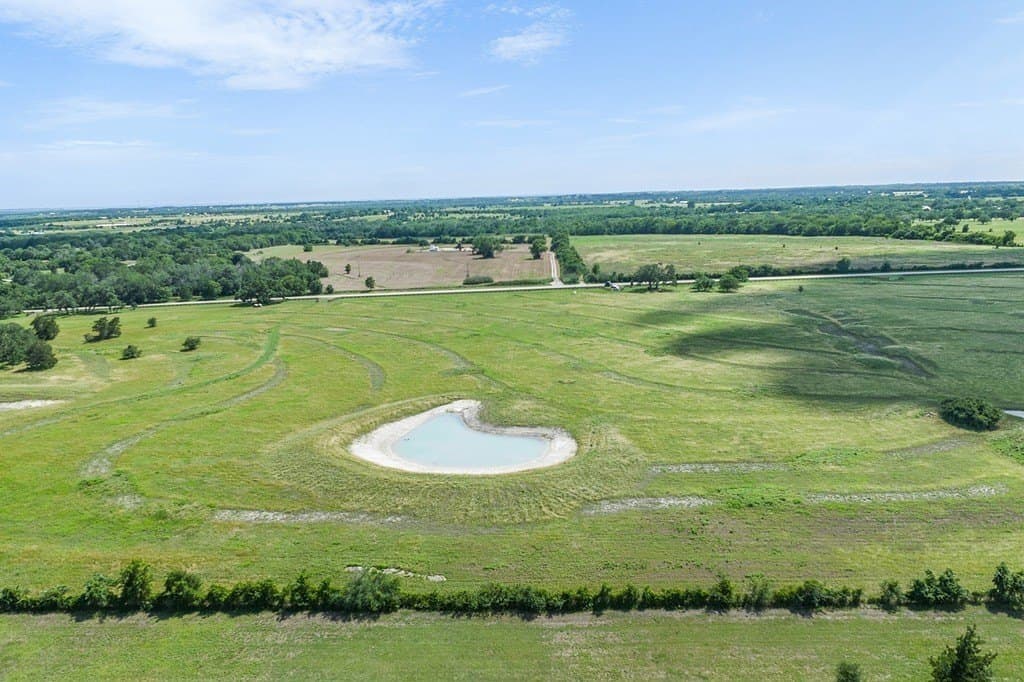 8.05 acres in Fayette County