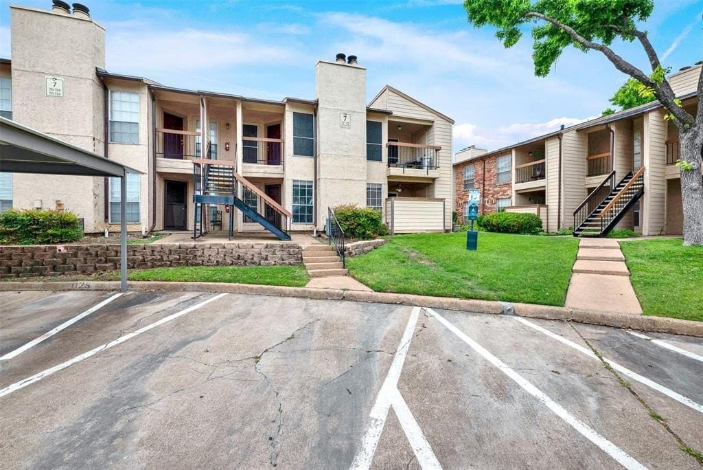 17.99 acres in Dallas County