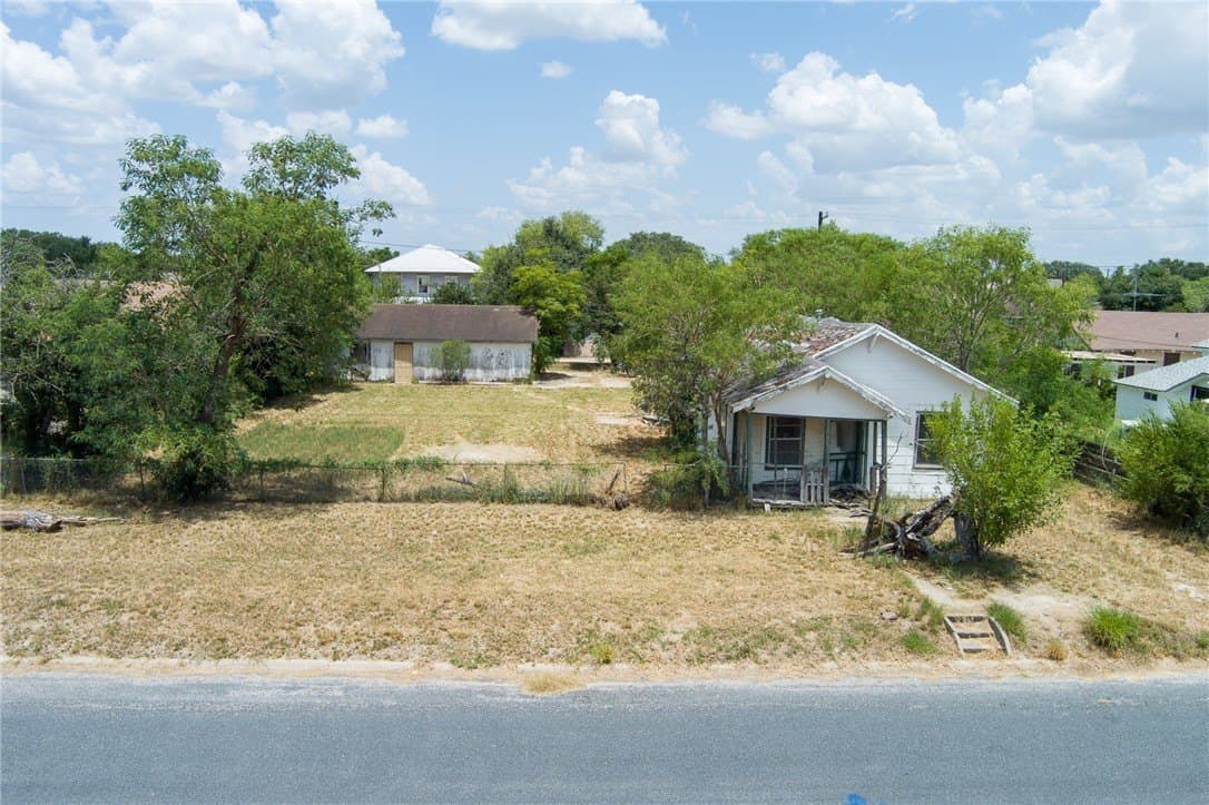 0.32 acres in Kleberg County